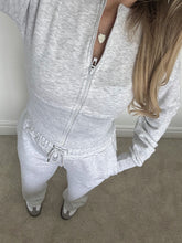Load image into Gallery viewer, WAIST COMPRESS ZIP UP TRACKSUIT (3 COLOURS)