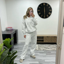 Load image into Gallery viewer, THE CROSS TRACKSUIT (5 COLOURS)