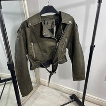 Load image into Gallery viewer, CHUNKY BELT ACID WASH PU LEATHER JACKET
